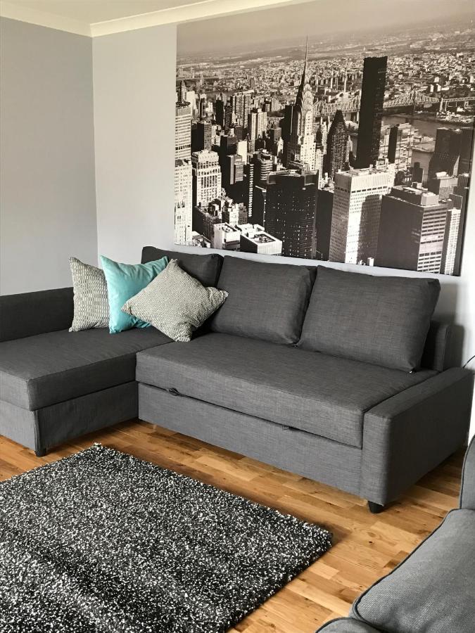 Flat Five, 212 Eaglesham Road, East Kilbride, Glasgow Kültér fotó