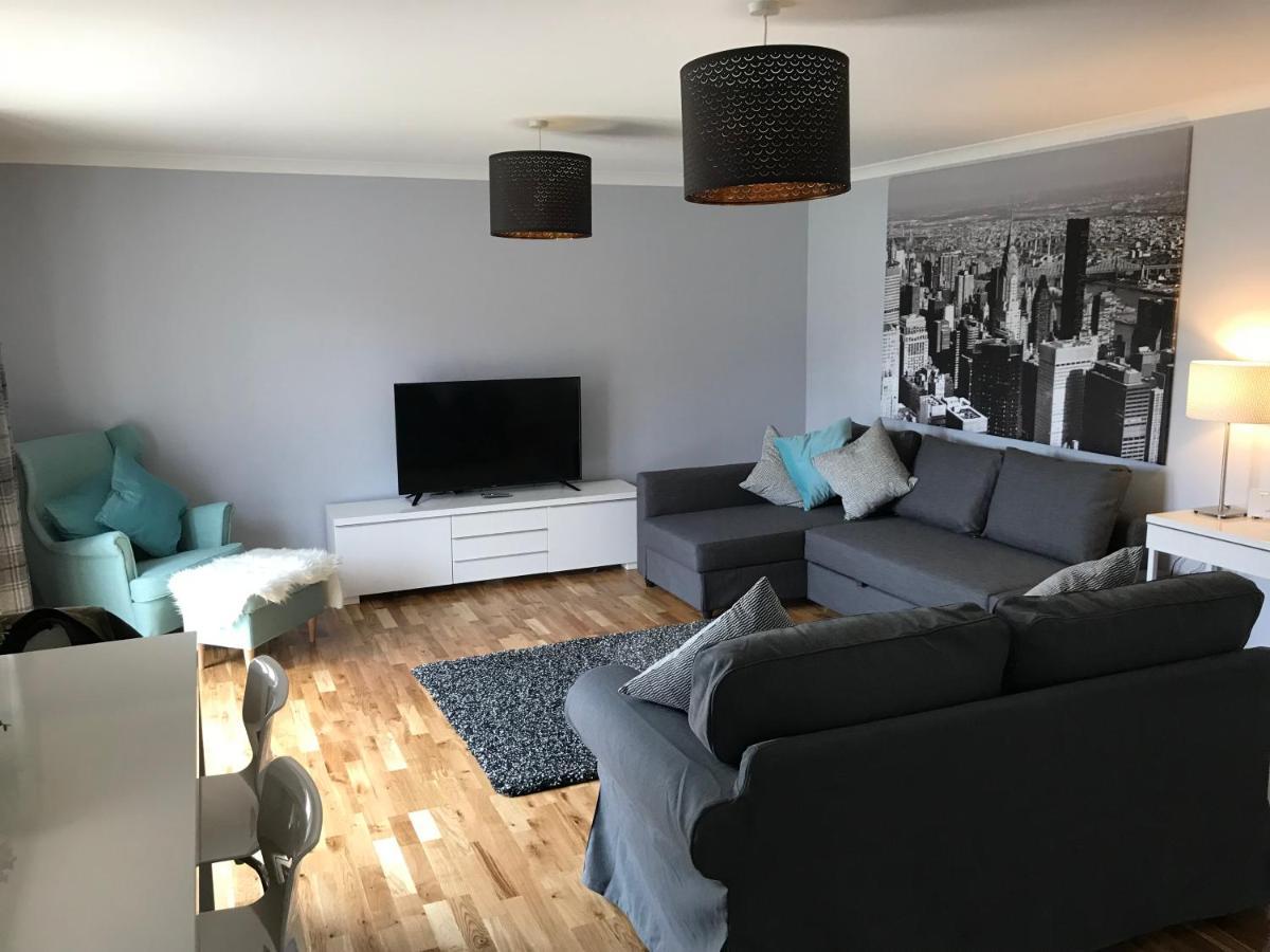 Flat Five, 212 Eaglesham Road, East Kilbride, Glasgow Kültér fotó